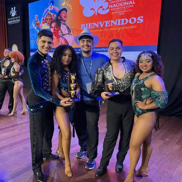La UTS es campeona nacional de bachata con doble podio en Barranquilla