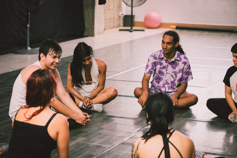 Convocatoria abierta: "De todos los lugares, mi lugar: Circuito de literatura, escritura y oralidad" imagen de la publicación