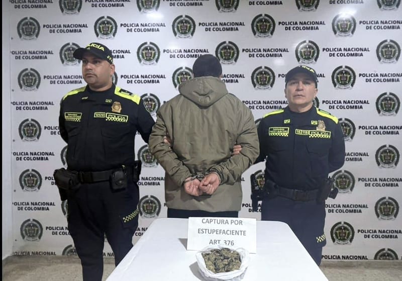 Otro más: Policía de Santander captura a hombre que transportaba más de 129 dosis de marihuana rumbo a Bucaramanga imagen de la publicación