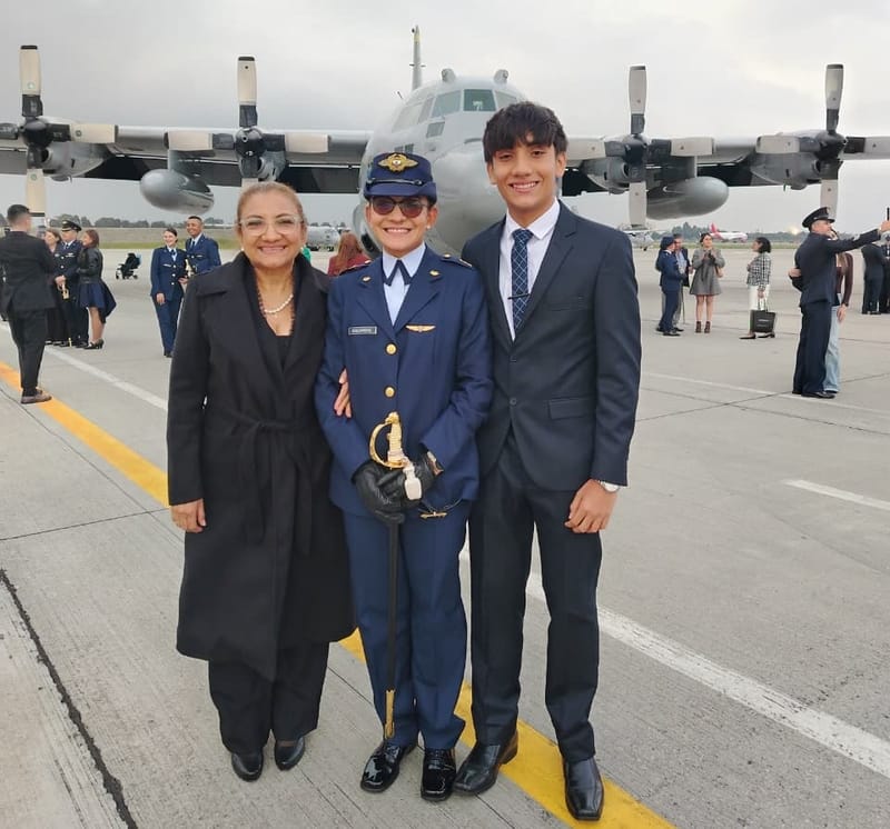 Ascenso al grado de Capitán Fuerza Aeroespacial Colombiana imagen de la publicación