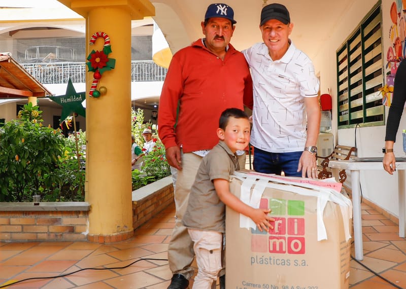 Seis mil rostros iluminados con una sonrisa de Navidad en Piedecuesta imagen de la publicación
