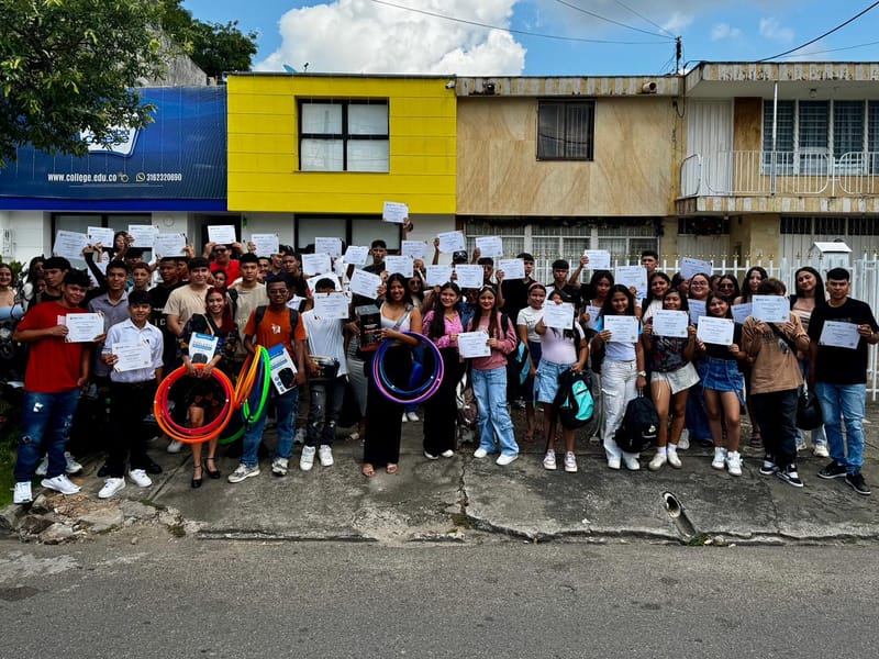 Talento Joven en Santander graduó a 270 nuevos emprendedores imagen de la publicación