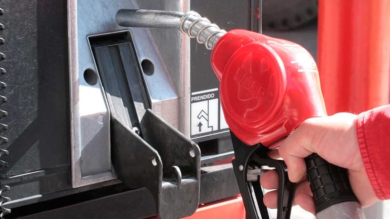 A partir del primero de febrero el precio de la gasolina bajará $300 imagen de la publicación