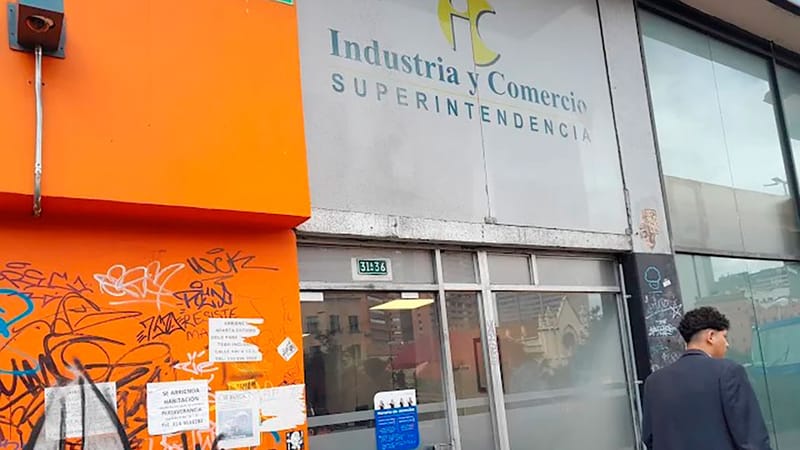 Presidente pide a la ciudadanía denunciar ante la SuperIndustria a empresas que suban irracionalmente sus precios imagen de la publicación