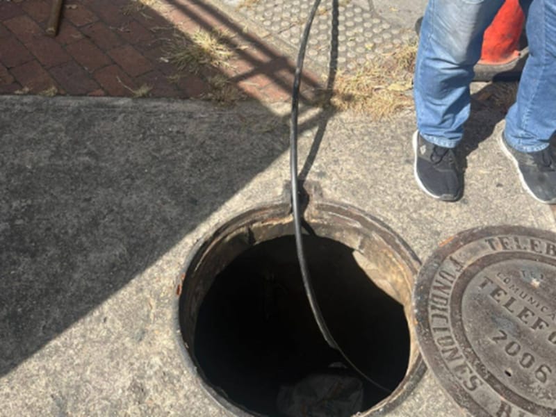Ola de robos de cables dejó a oscuras sectores clave de Bucaramanga imagen de la publicación