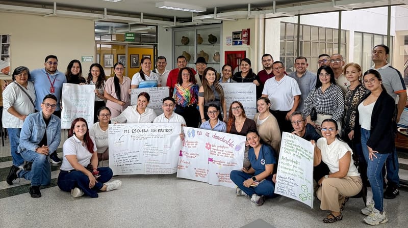 Construyendo liderazgo sostenible desde las aulas imagen de la publicación