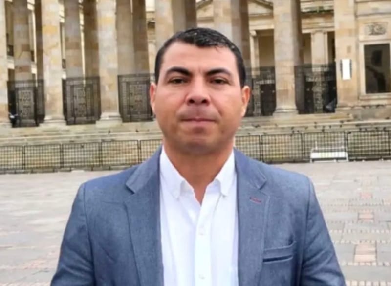 Militares buscan a dos candidatos secuestrados imagen de la publicación