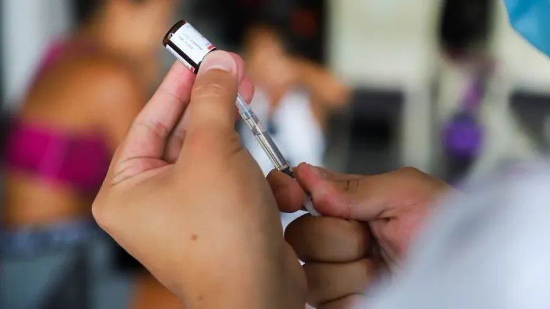 Bogotá recibe 3.800 dosis de nirsevimab para prevenir infecciones graves en recién nacidos imagen de la publicación