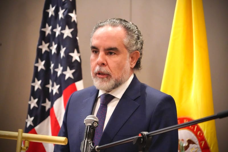 “El Gobierno no compite en las elecciones, las garantiza”: Armando Benedetti imagen de la publicación