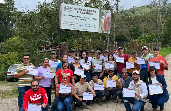 Fedecacao capacitó productores de cacao en San Gil para impulsar producción Local imagen de la publicación