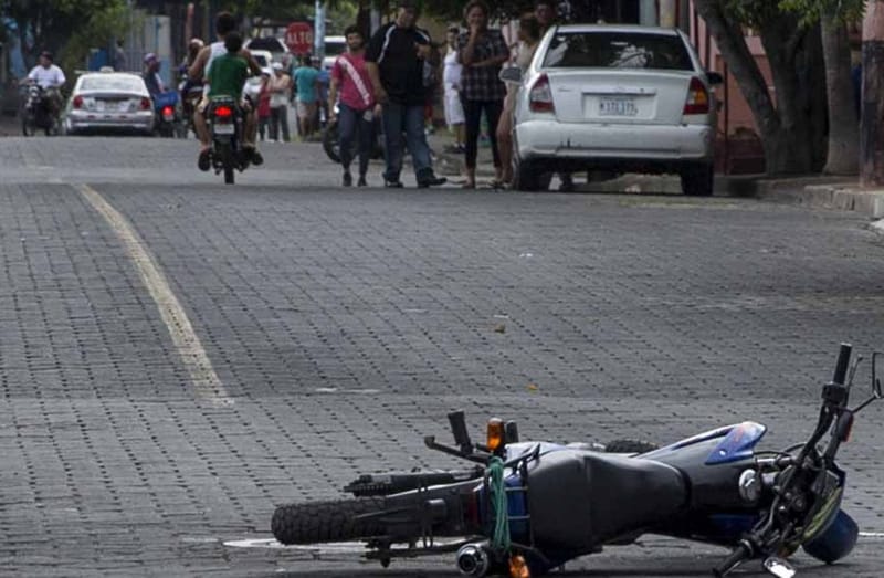Iba para su hogar y ‘la pelona’ lo bajó de la motocicleta a tiros imagen de la publicación