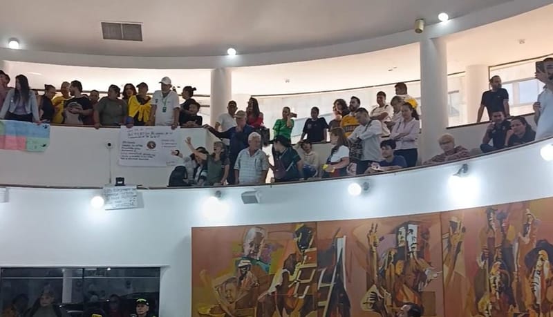 Levantan sesión por falta de garantías tras candente discusión en el Concejo imagen de la publicación