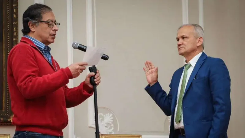 Piden a la Interpol acelerar operativos para capturar a santandereano implicado en el caso de corrupción de la UNGRD imagen de la publicación