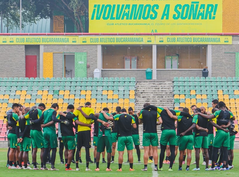 Bucaramanga en definitivo partido ante Atlético Nacional imagen de la publicación