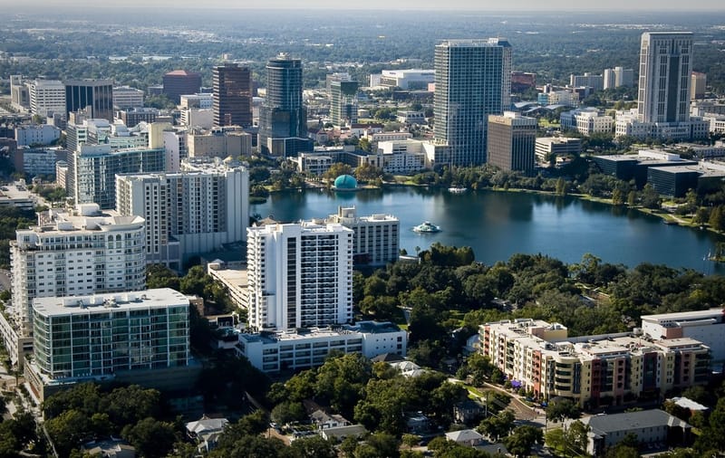 Colombianos baten récord de visitas a Orlando imagen de la publicación