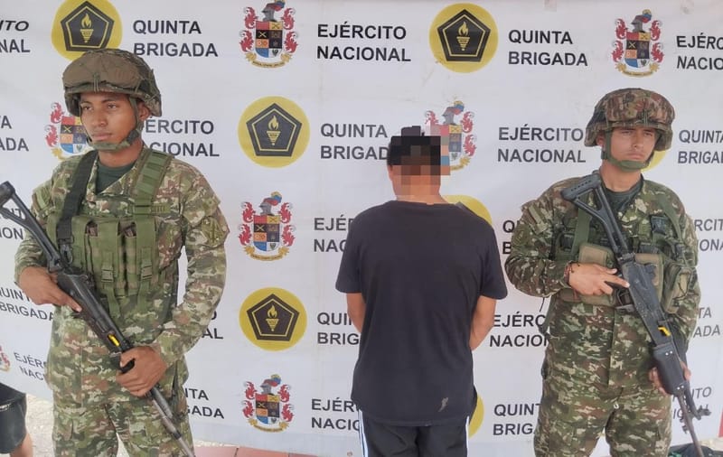 Alias “Nilton”, señalado de homicidios y extorsión, fue capturado en Magdalena Medio imagen de la publicación