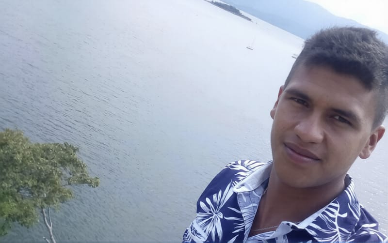 Su ruana se enredó a su motocicleta y murió en el accidente imagen de la publicación