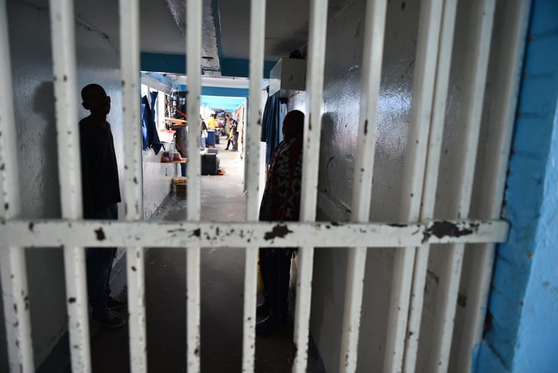 "Capturados sin condena en centros de detención transitoria tienen derecho al voto" imagen de la publicación