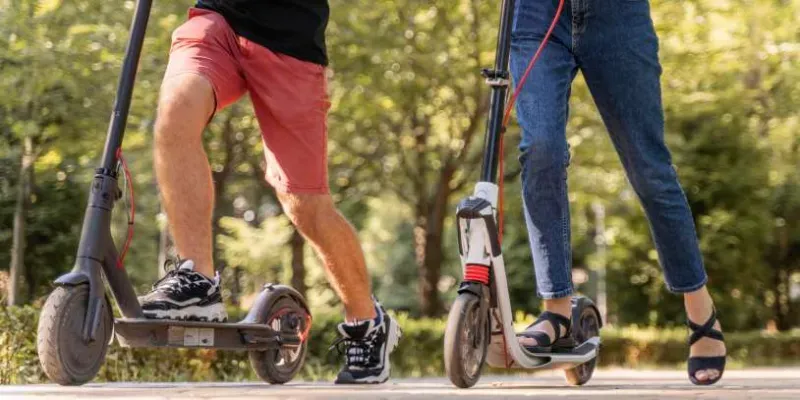 Así es el proyecto para regular el tránsito de patinetas y bicicletas eléctricas en Colombia imagen de la publicación
