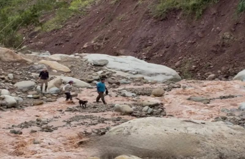 Pérdida total de la vía entre San Vicente de  Chucurí y Bucaramanga imagen de la publicación