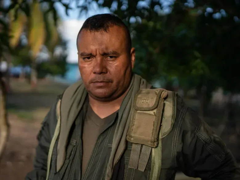Alias Calarcá “gestor de paz” asesinando militares imagen de la publicación