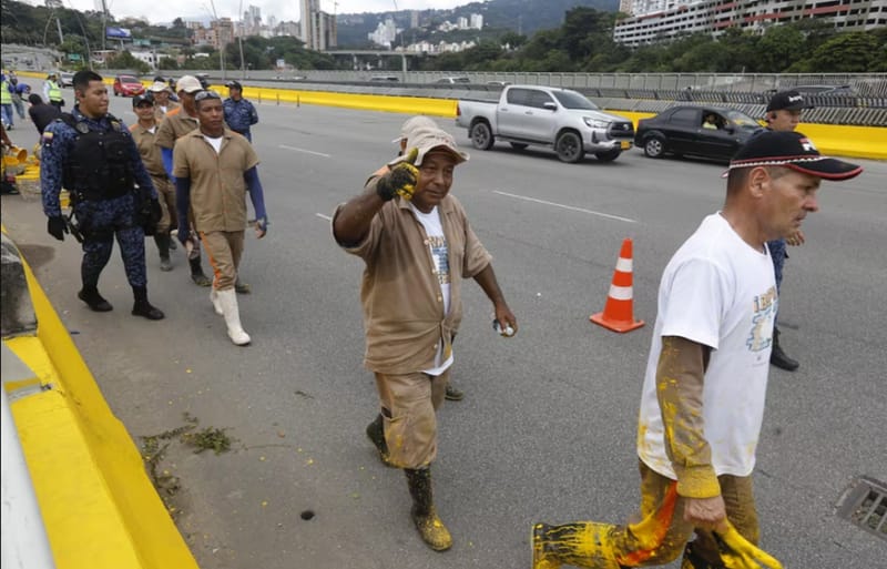 Personas privadas de la libertad embellecieron la Comuna 9 de Bucaramanga imagen de la publicación