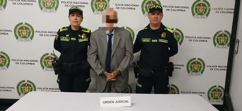 Hombre de 88 años fue capturado en el Aeropuerto Palonegro: tenía orden judicial por tentativa de homicidio imagen de la publicación