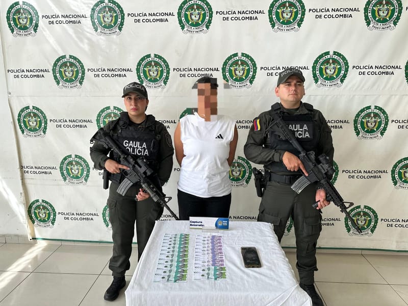 Cayó presunta extorsionista en Bucaramanga: exigía $20 millones a funcionario del sector salud imagen de la publicación